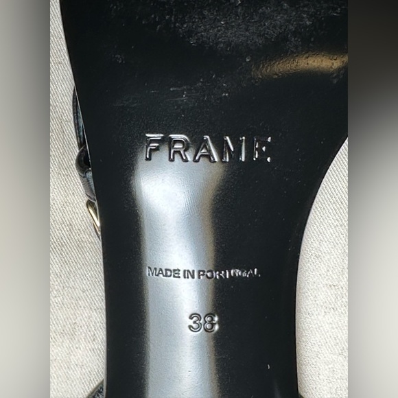 Frame Le Braxton Heels - Picture 3 of 3